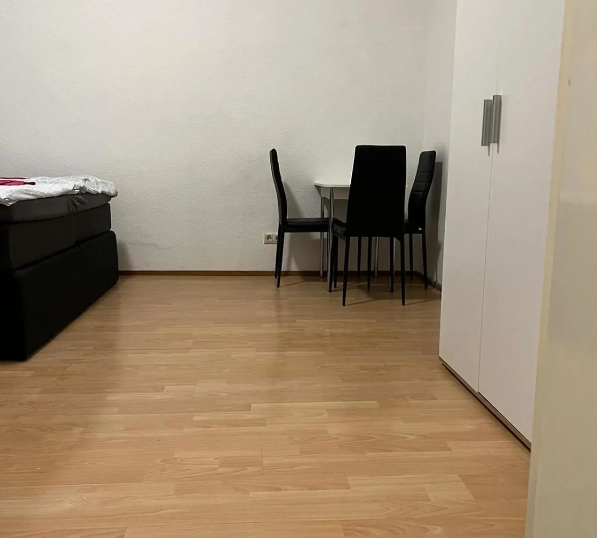 Appartamento Lovely 3Br Aptbshared Next To Meidling Station Vienna